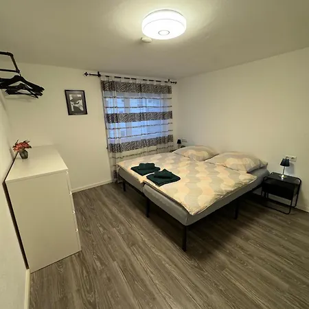 S&p Stilvolles 3-zimmer-apartment In Zentraler Lage, Komfort & Entspannung Garantiert! 2 Stock * 莱昂贝格