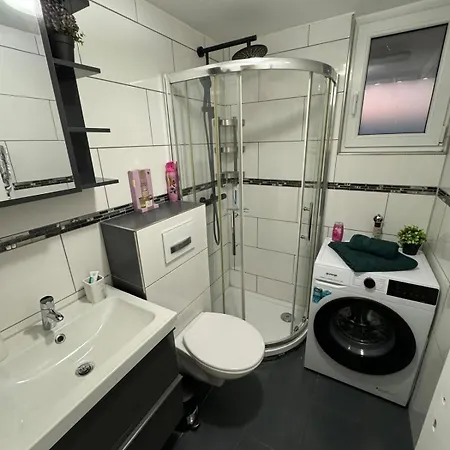 S&p Stilvolles 3-zimmer-apartment In Zentraler Lage, Komfort & Entspannung Garantiert! 2 Stock Apartman *