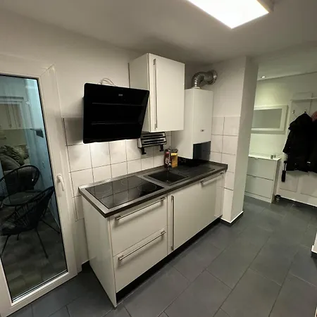 Apartment S&p Stilvolles 3-zimmer-apartment In Zentraler Lage, Komfort&entspannung Garantiert! 2 Stock *